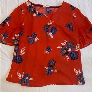 Gorgeous floral blouse!